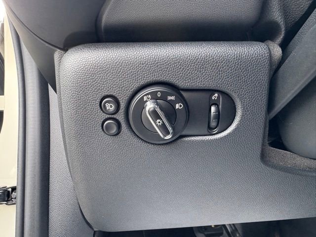 Used 2023 MINI Cooper S FWD image 15