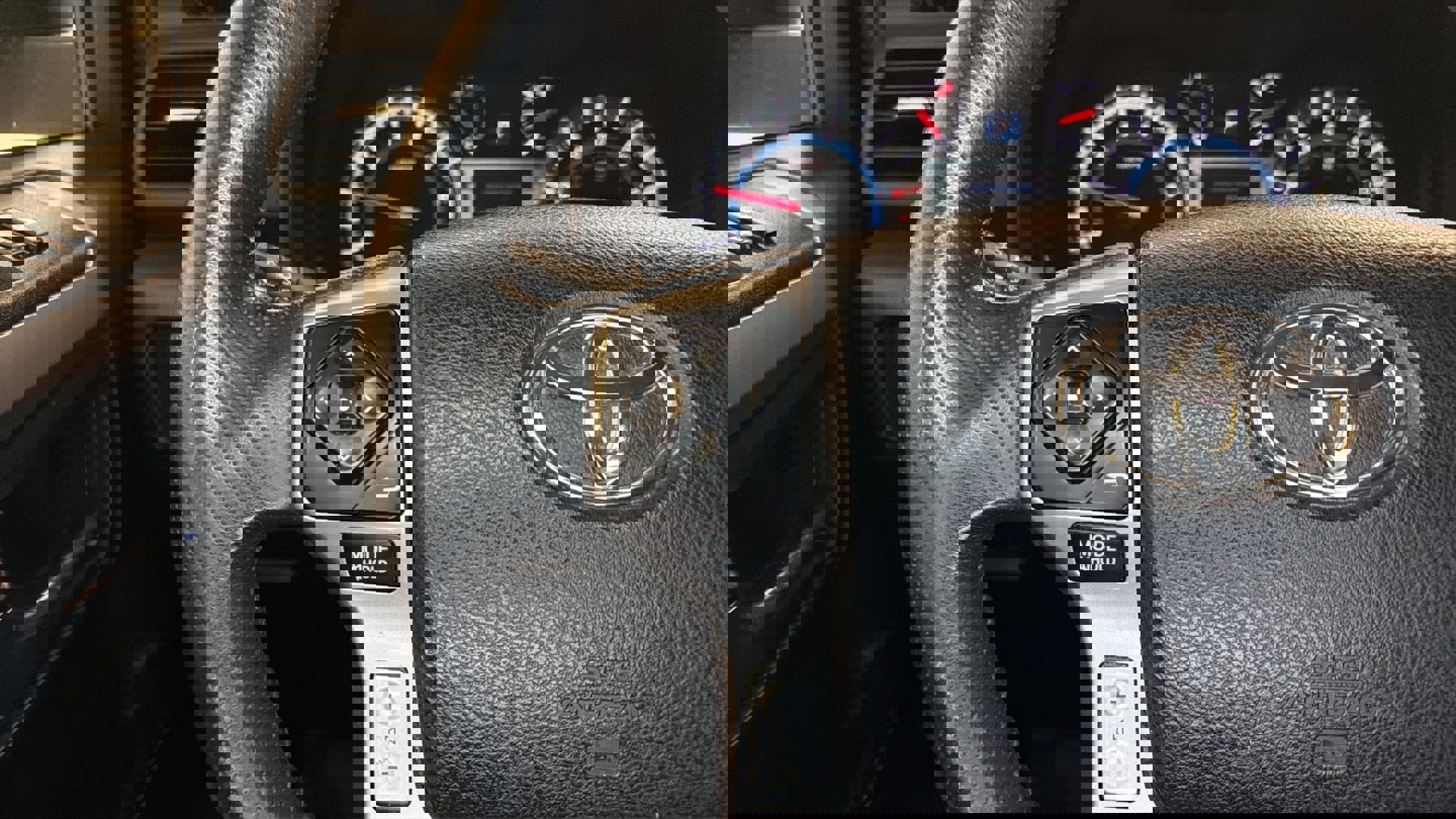 Used 2016 Toyota 4Runner SR5 image 28