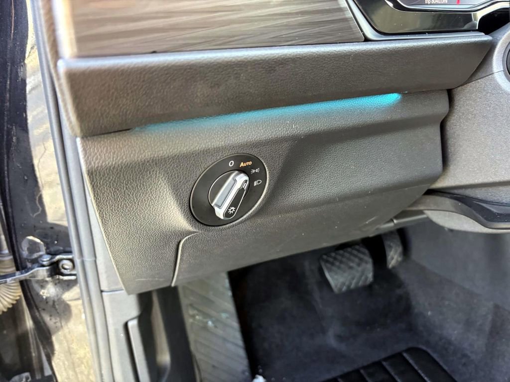 Used 2022 Volkswagen Jetta SEL image 14