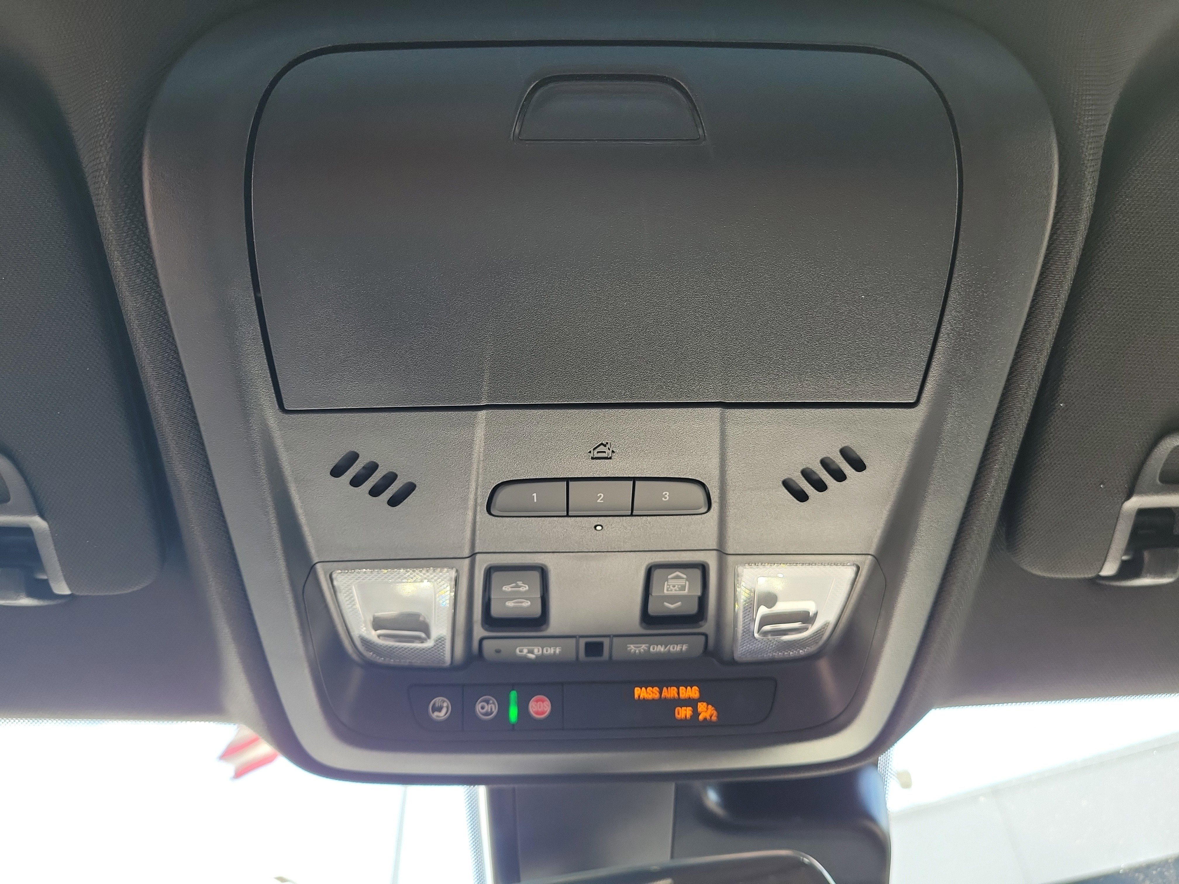 Used 2023 Cadillac XT4 Premium Luxury image 32