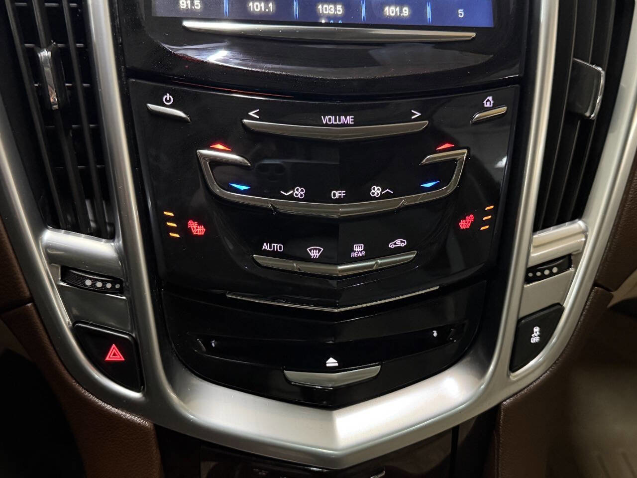 Used 2015 Cadillac SRX Luxury w/ Driver Awareness Package image 47