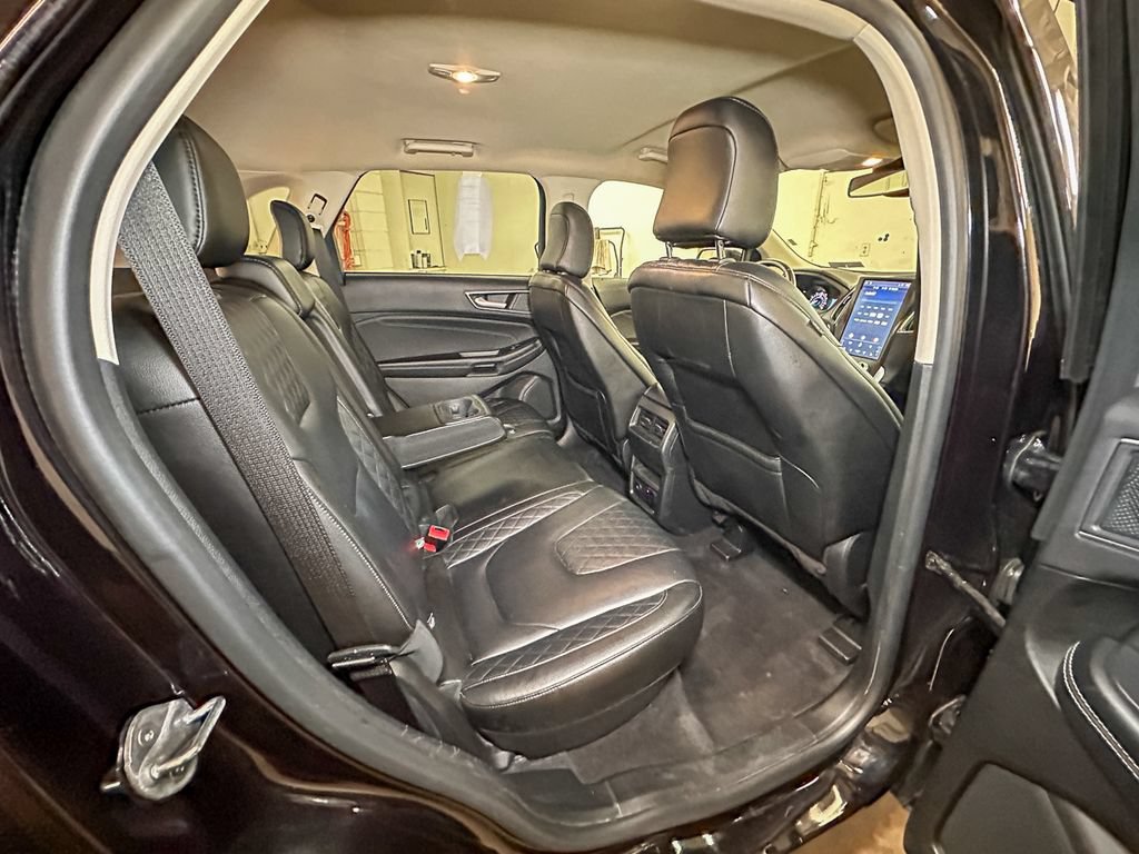Certified 2024 Ford Edge Titanium AWD/4WD image 28