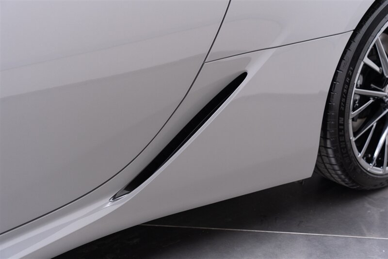 Used 2026 Lexus LC 500 Convertible w/ Inspiration Series RWD image 29