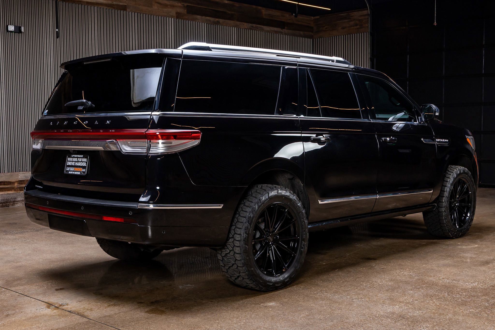 Used 2024 Lincoln Navigator L Black Label image 10