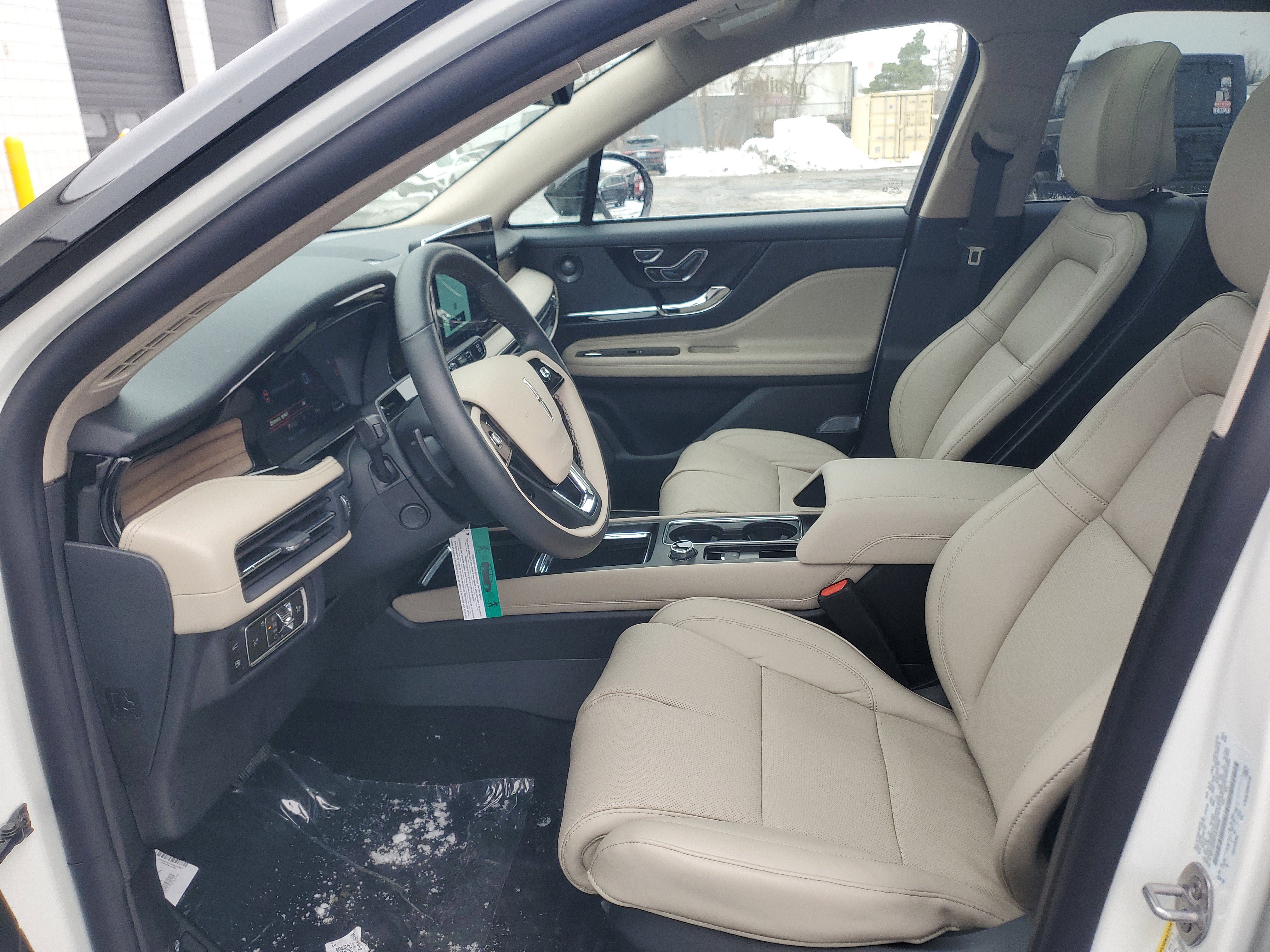 New 2026 Lincoln Corsair Grand Touring image 12