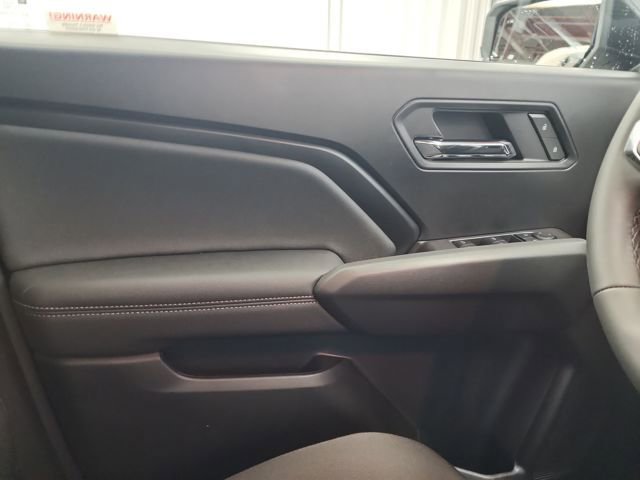 New 2026 GMC Canyon Elevation w/ Convenience Package image 14