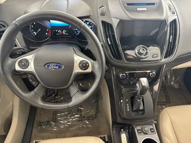 Used 2016 Ford Escape Titanium w/ Equipment Group 301A AWD/4WD image 24