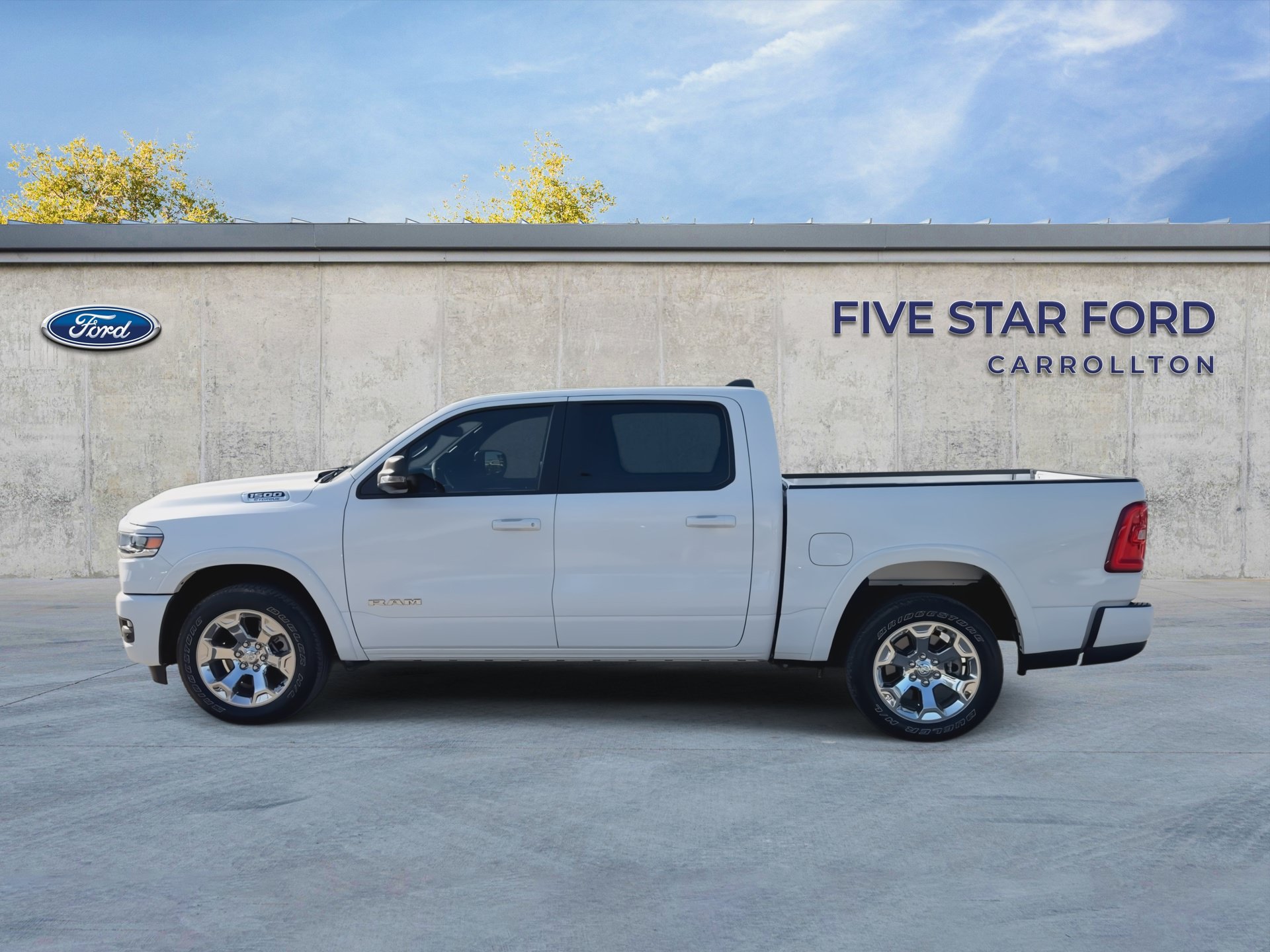 Used 2025 RAM 1500 Lone Star RWD image 5