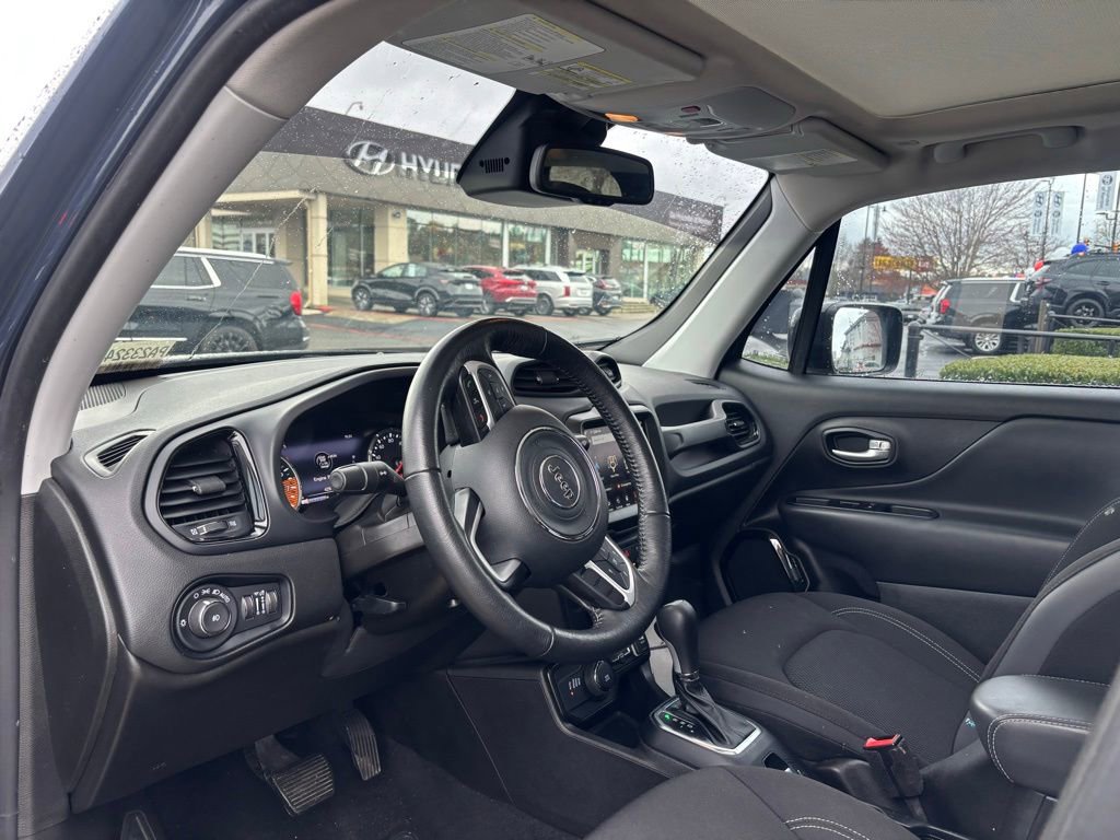 Used 2023 Jeep Renegade Altitude w/ Sun/Sound Group image 5