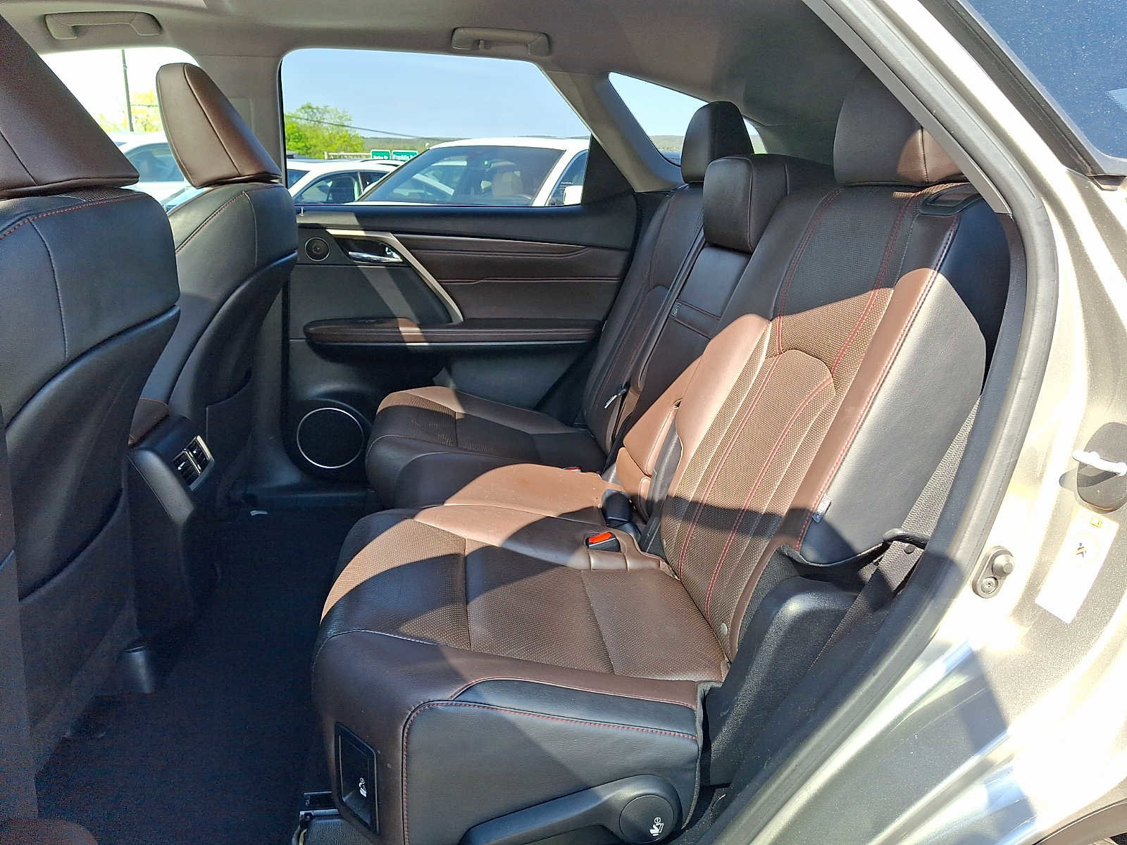 Used 2018 Lexus RX 350L AWD image 8