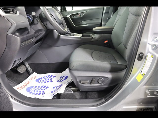 Used 2025 Toyota RAV4 XLE w/ Convenience Package image 22