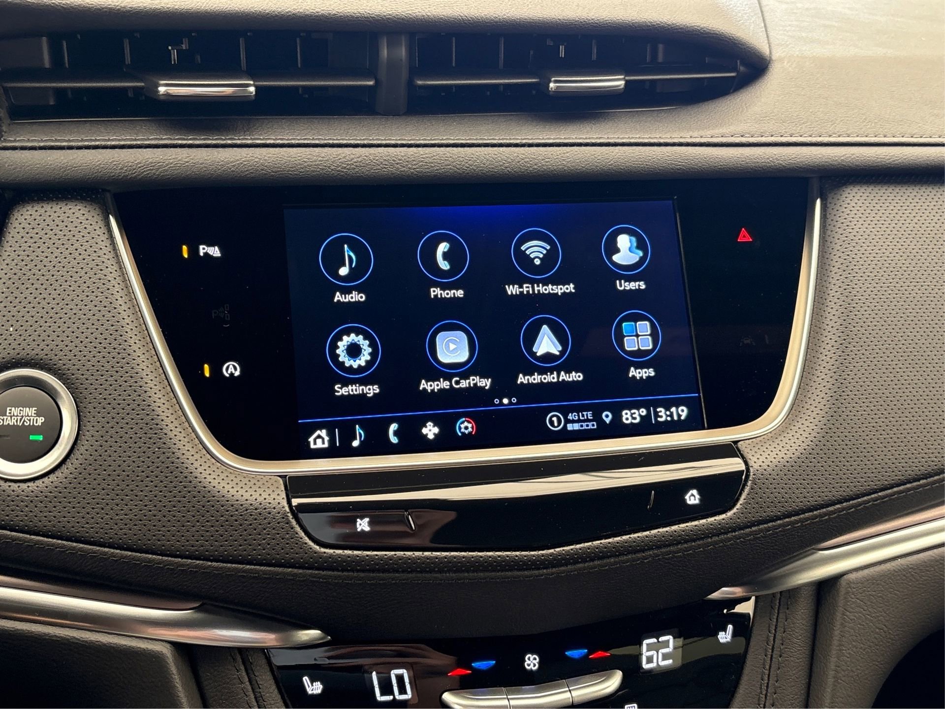 New 2025 Cadillac XT5 Luxury image 24