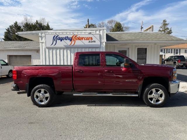 Used 2016 Chevrolet Silverado 2500 LT w/ LT Convenience Package AWD/4WD image 2