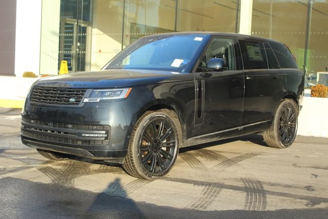 New 2026 Land Rover Range Rover Long Wheelbase SE image 1