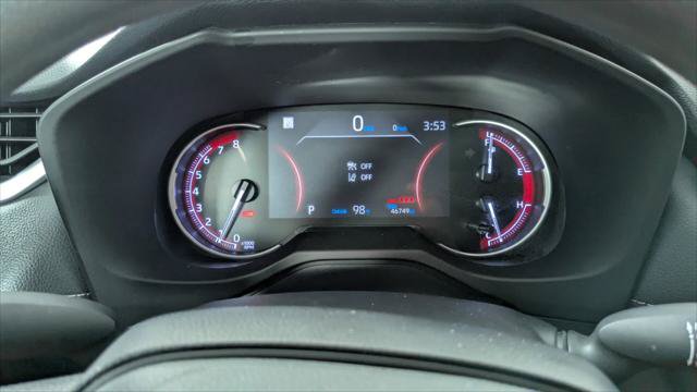 Used 2025 Toyota RAV4 LE FWD image 27