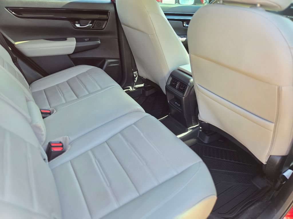 Used 2025 Honda CR-V EX-L image 11