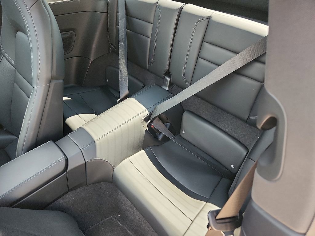 Certified 2025 Porsche 911 Carrera image 9