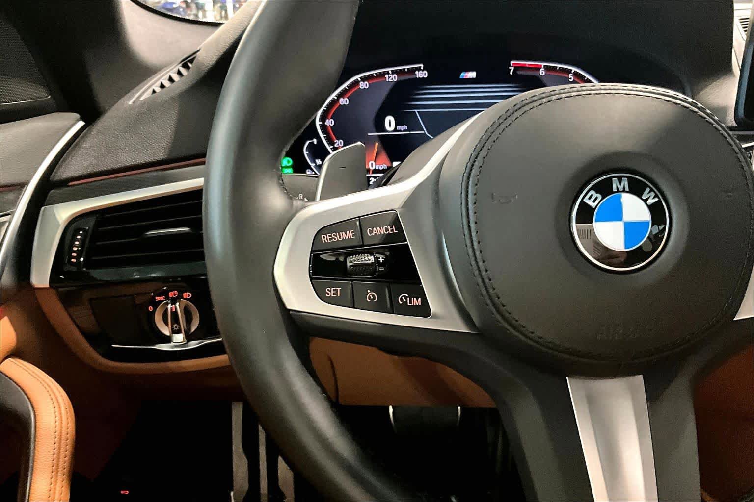 Used 2022 BMW 530i w/ M Sport Package RWD image 21