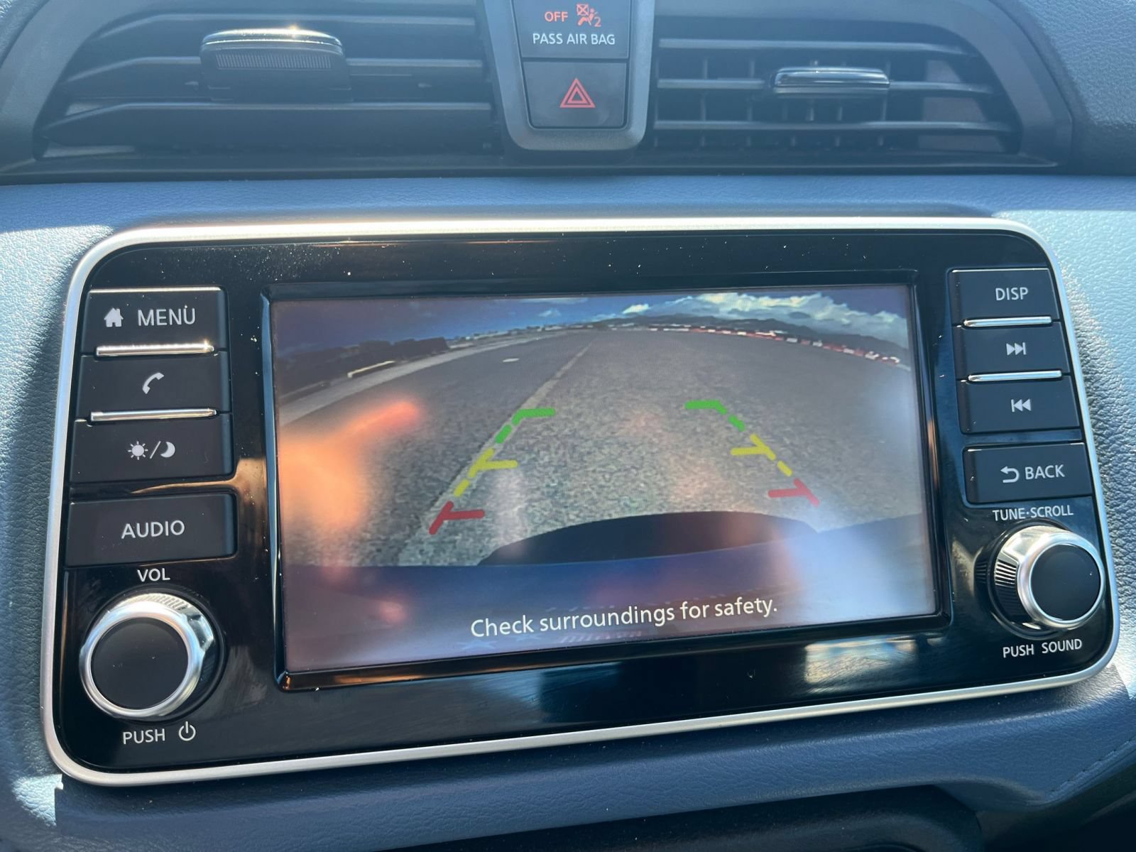 Used 2025 Nissan Versa SV FWD image 19