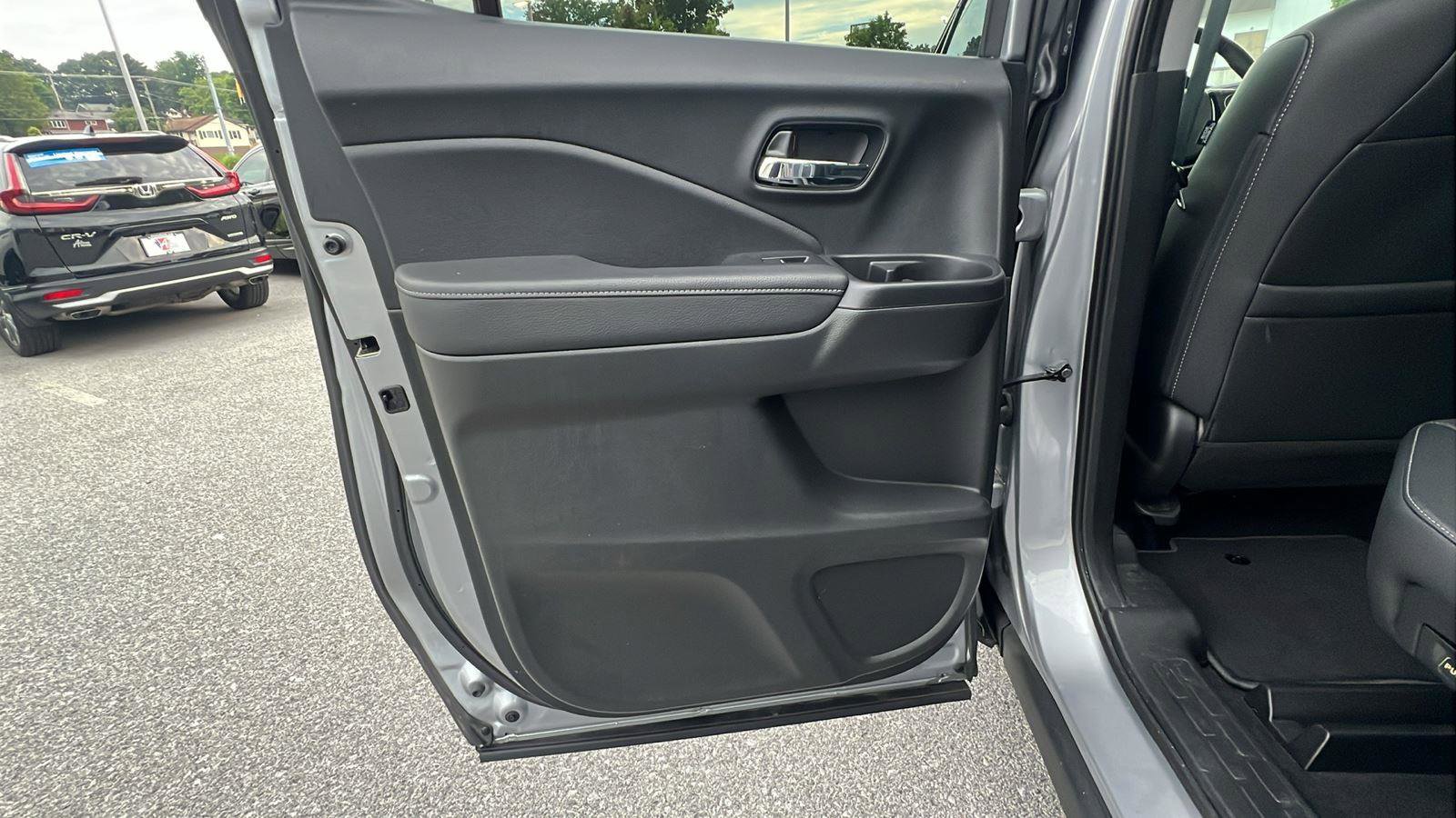 Used 2020 Honda Ridgeline RTL-E image 16