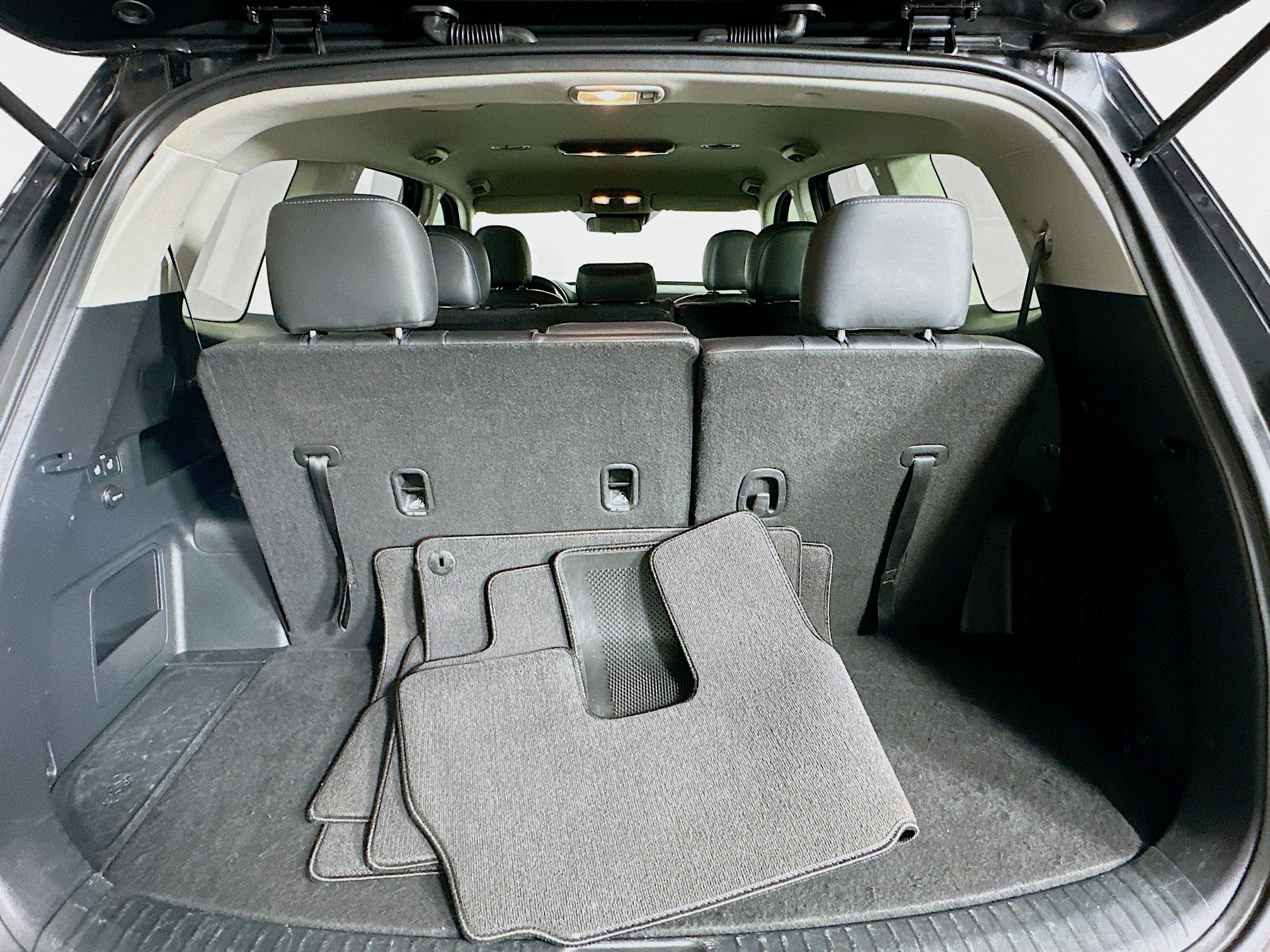 Used 2021 Kia Telluride LX image 30