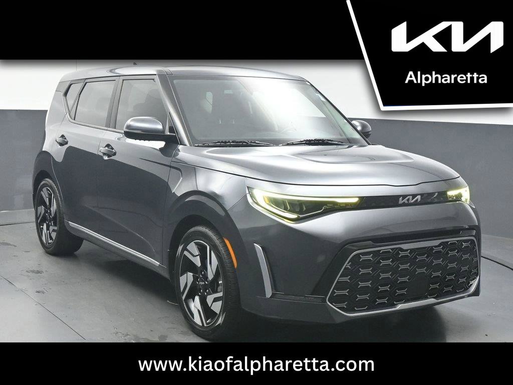 Used 2023 Kia Soul GT-Line w/ GT-Line Technology Package FWD image 1
