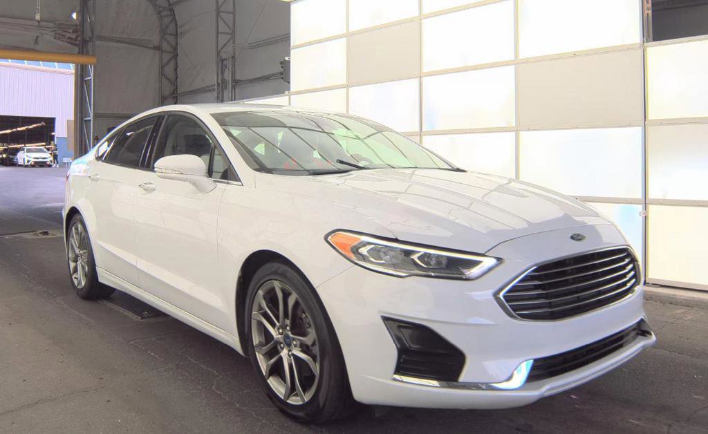 Used 2020 Ford Fusion SEL FWD image 1