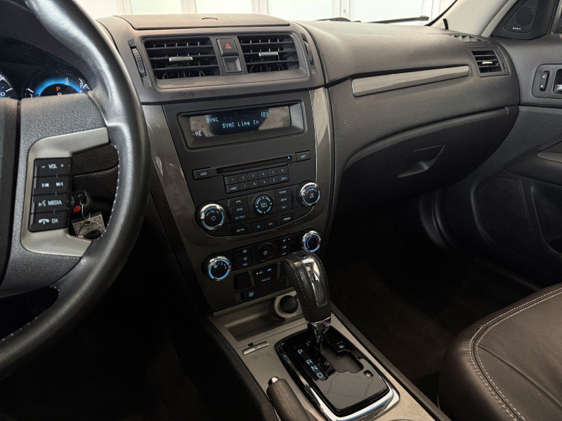 Used 2011 Ford Fusion Sport w/ 401A Rapid Spec Order Code FWD image 30