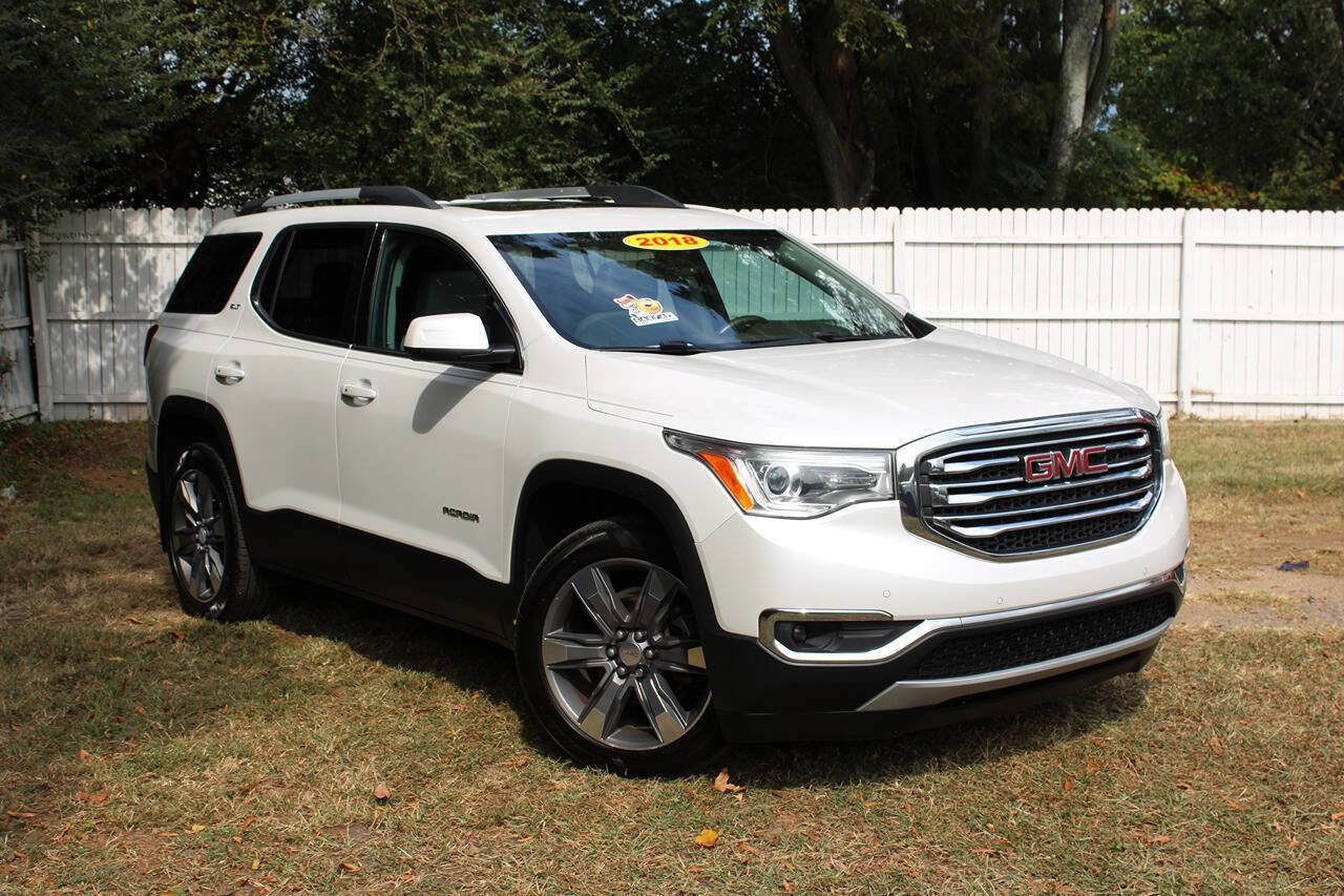 Used 2017 GMC Acadia SLT image 3