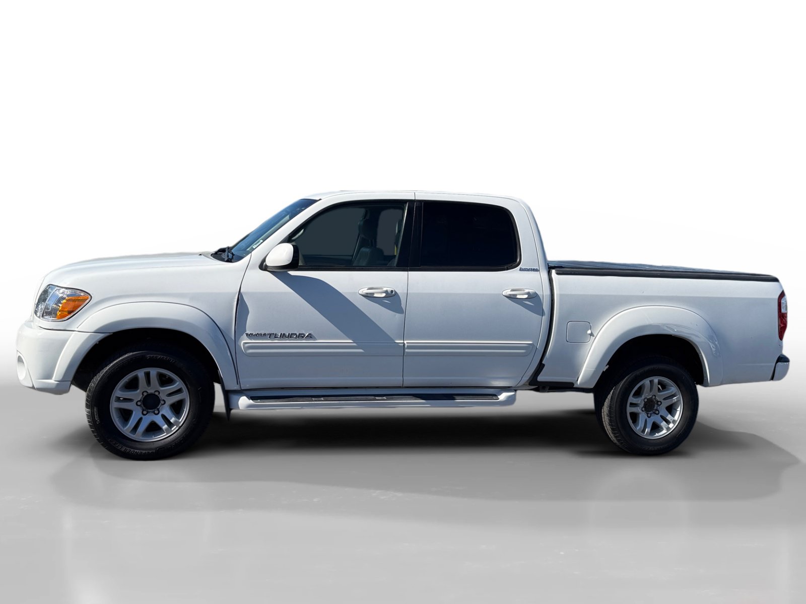 Used 2006 Toyota Tundra Limited AWD/4WD image 2
