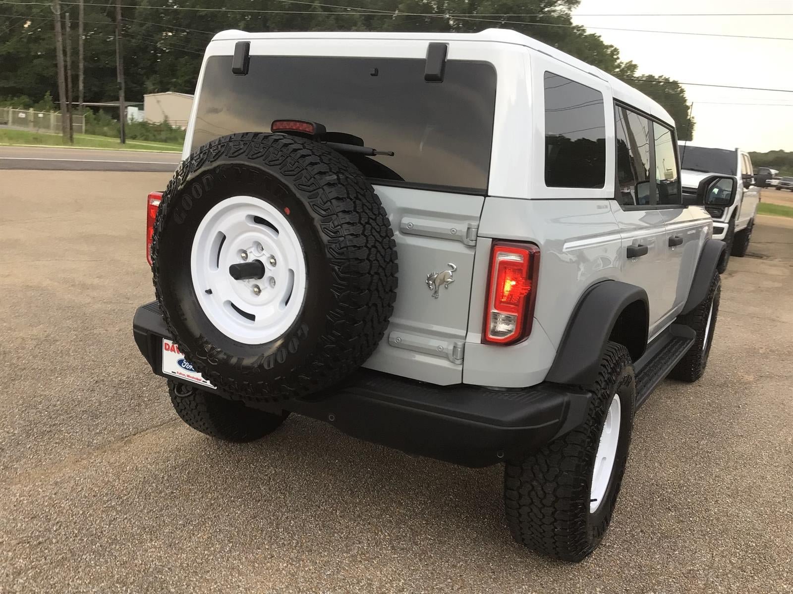 New 2026 Ford Bronco Heritage Edition AWD/4WD image 11