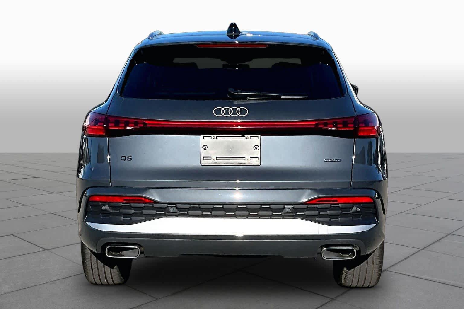 Used 2025 Audi Q5 Premium w/ Convenience Package AWD/4WD image 5