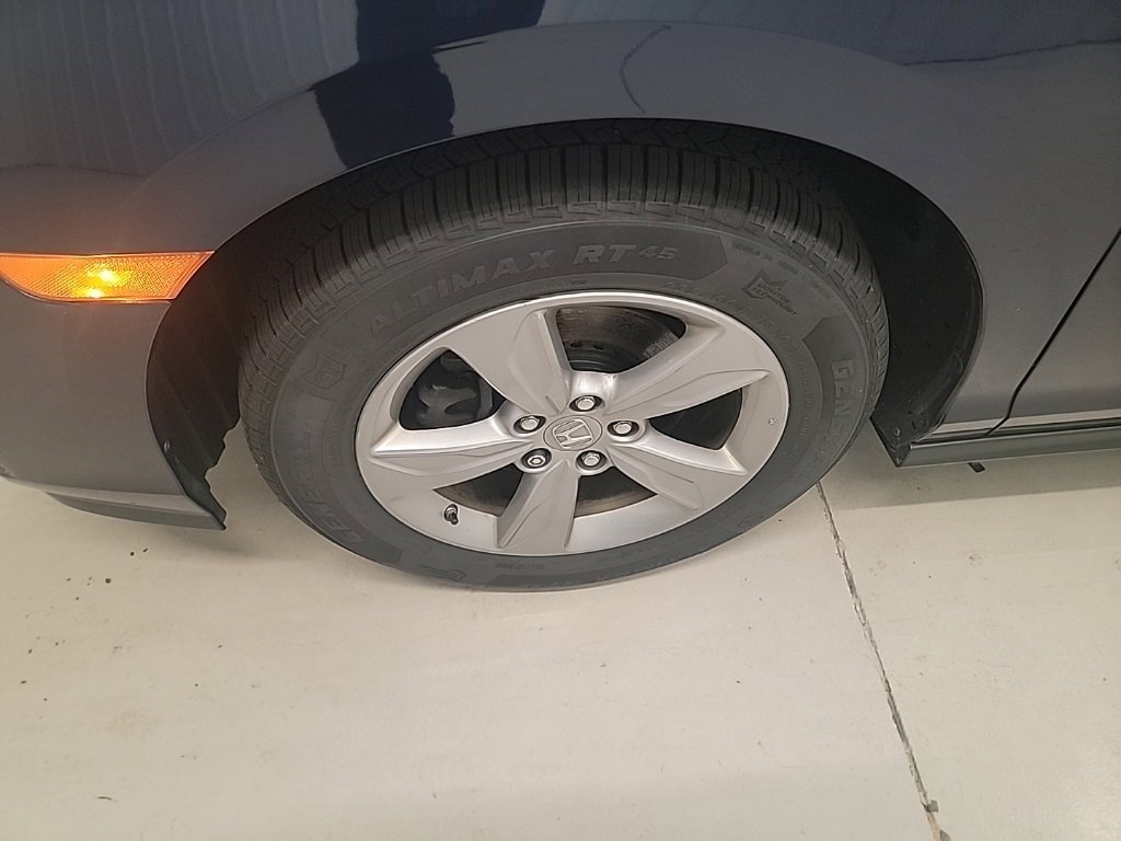 Used 2018 Honda Odyssey EX-L image 2