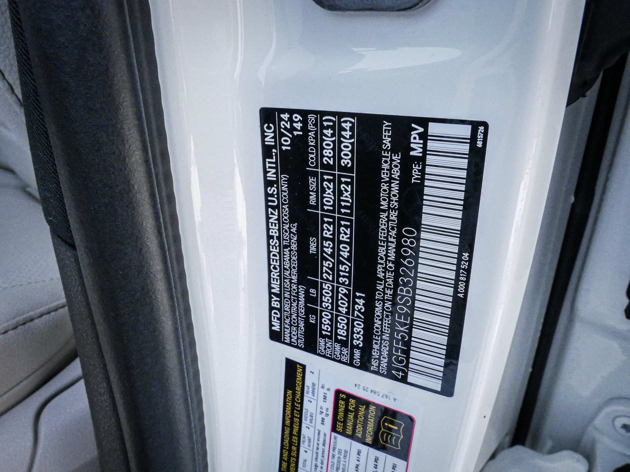 Used 2025 Mercedes-Benz GLS 450 4MATIC image 36