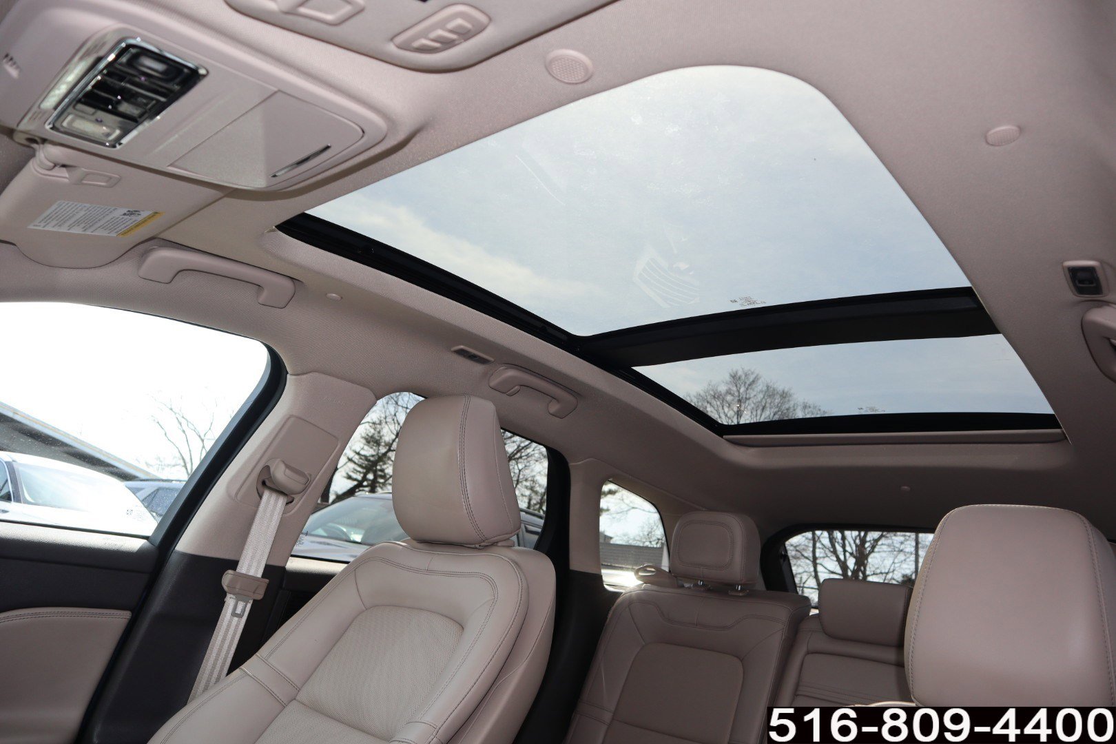 Used 2022 Lincoln Corsair Reserve w/ Equipment Group 201A image 19