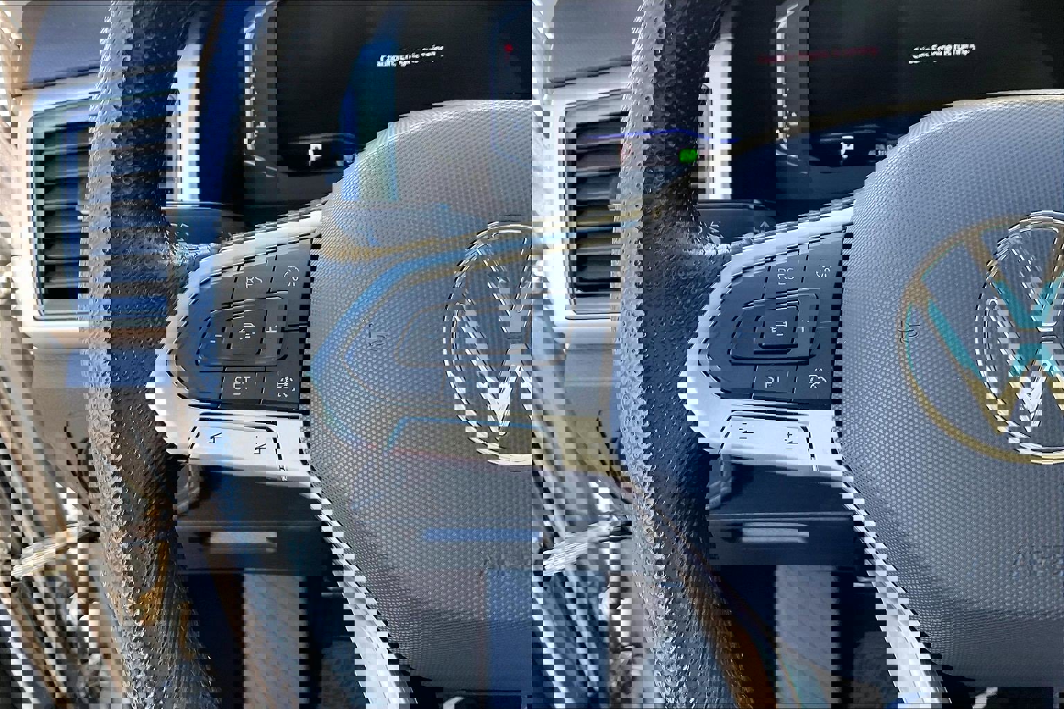 Certified 2022 Volkswagen Atlas SEL Premium image 18