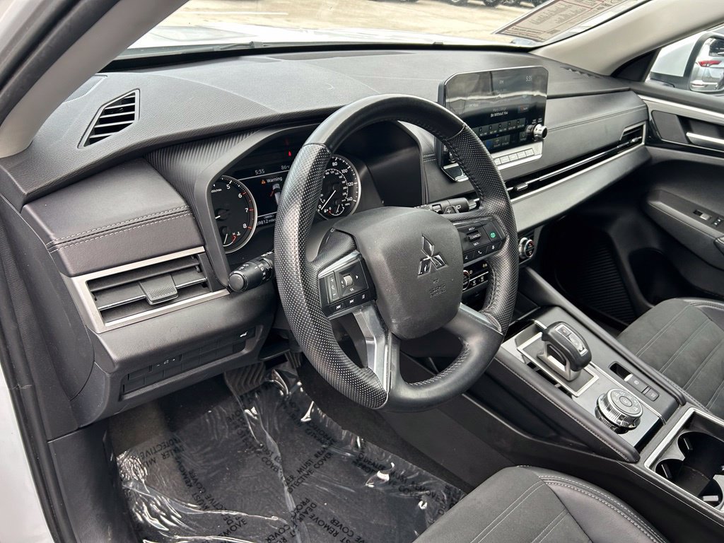 Used 2024 Mitsubishi Outlander SE AWD/4WD image 22