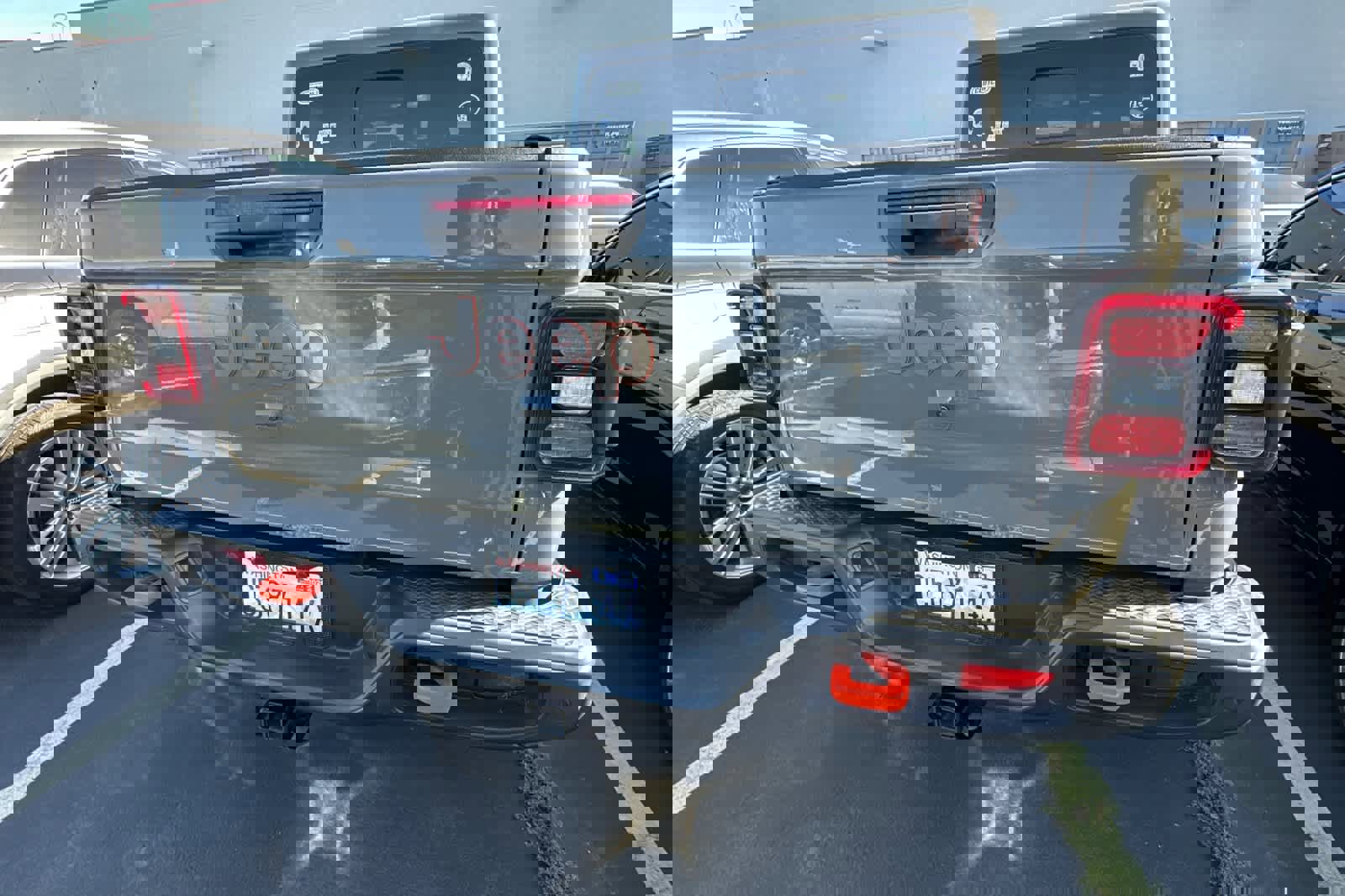 Used 2021 Jeep Gladiator Mojave image 16