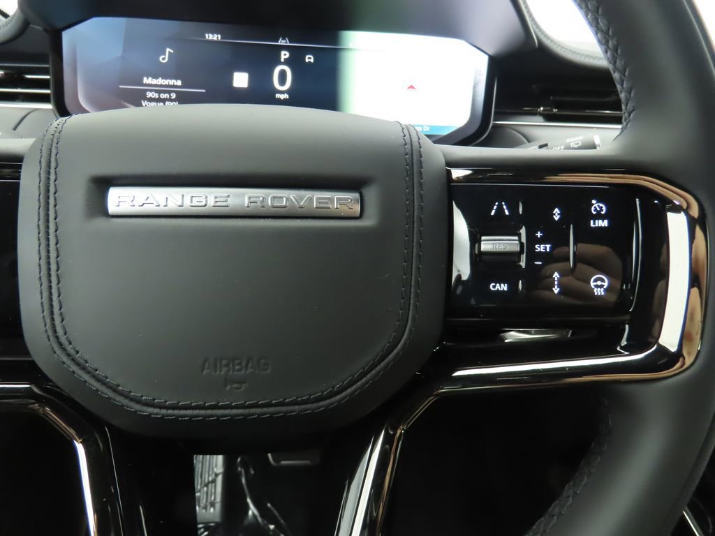New 2025 Land Rover Range Rover Sport Dynamic SE image 13