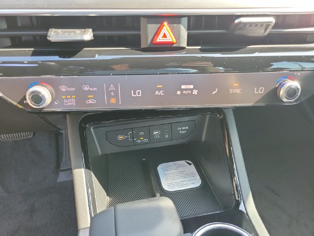 New 2026 Kia K5 GT-Line w/ GT-Line Premium Package FWD image 33