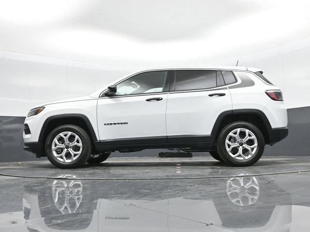 Used 2025 Jeep Compass Sport w/ Mopar Graphics Package AWD/4WD image 44
