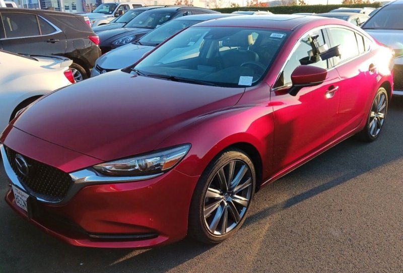 Used 2018 MAZDA MAZDA6 Touring image 2