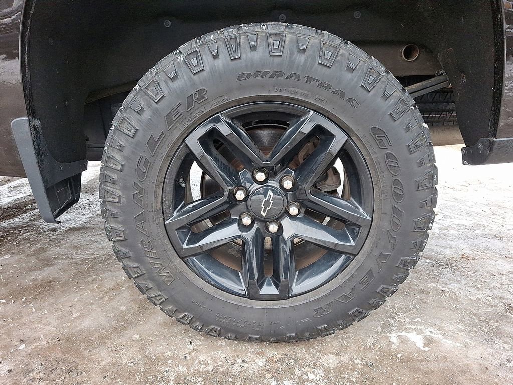Used 2020 Chevrolet Silverado 1500 LT Trail Boss w/ Convenience Package image 13