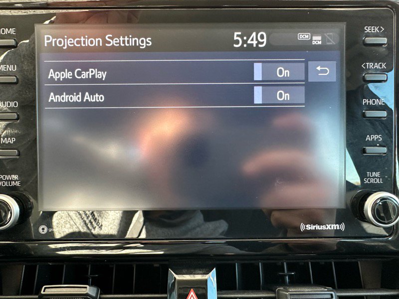 Used 2022 Toyota Corolla LE image 23