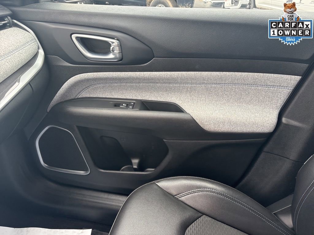 Certified 2022 Jeep Compass Latitude w/ Convenience Group image 25