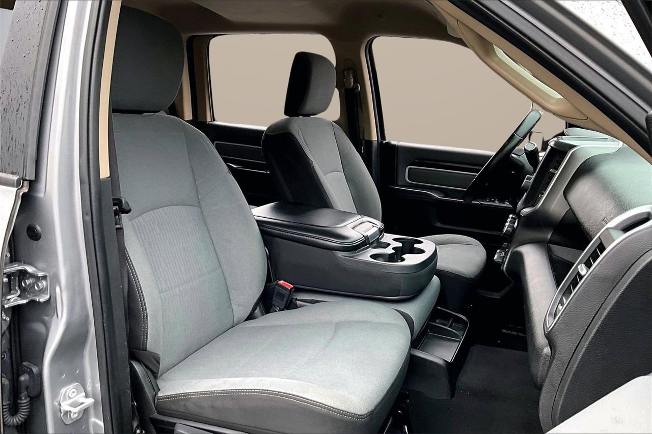 Used 2019 RAM 2500 Big Horn image 22