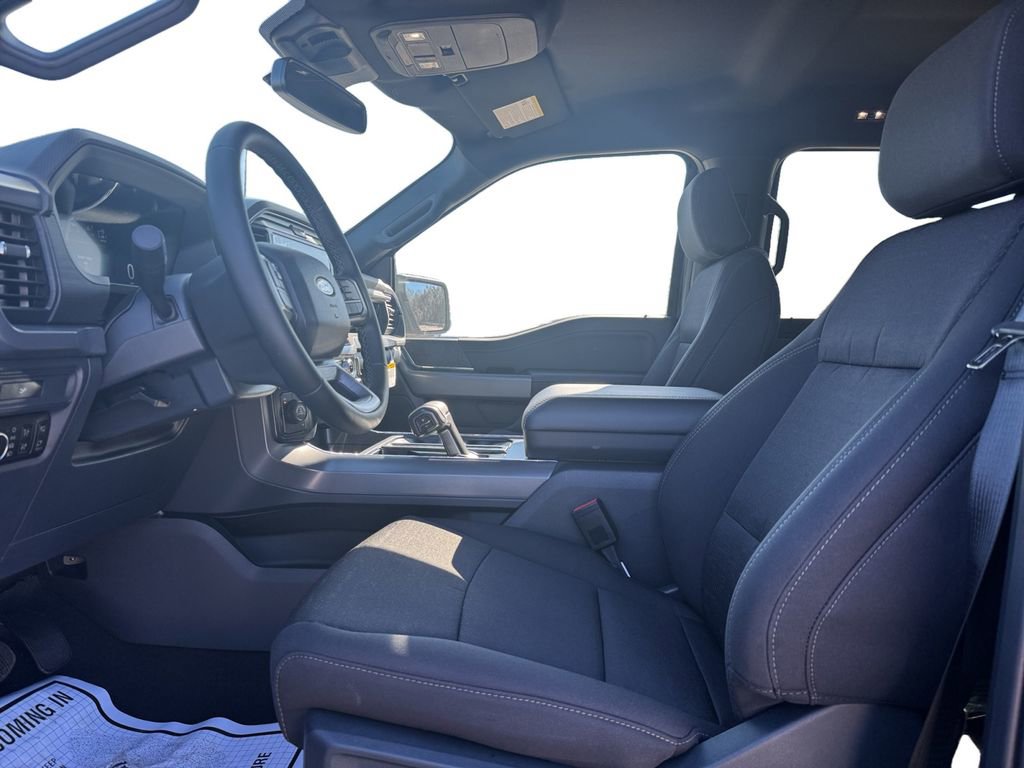 New 2026 Ford F150 XLT w/ Equipment Group 302A MID image 11