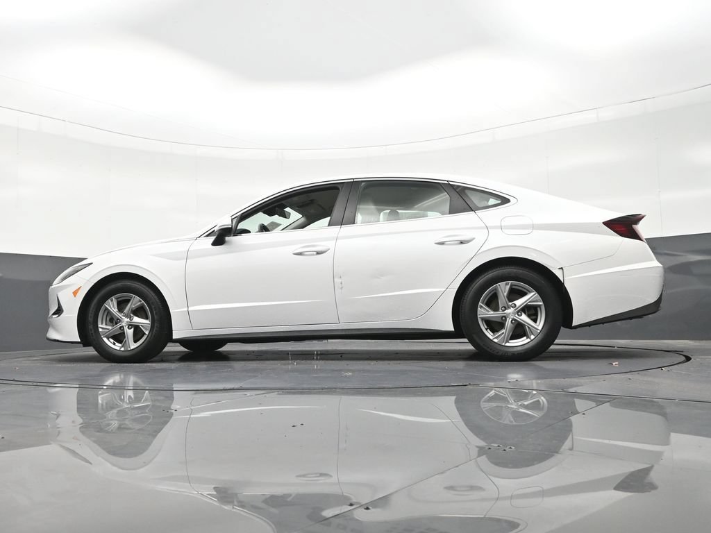 Used 2022 Hyundai Sonata SE w/ Preferred Accessory Package FWD image 25