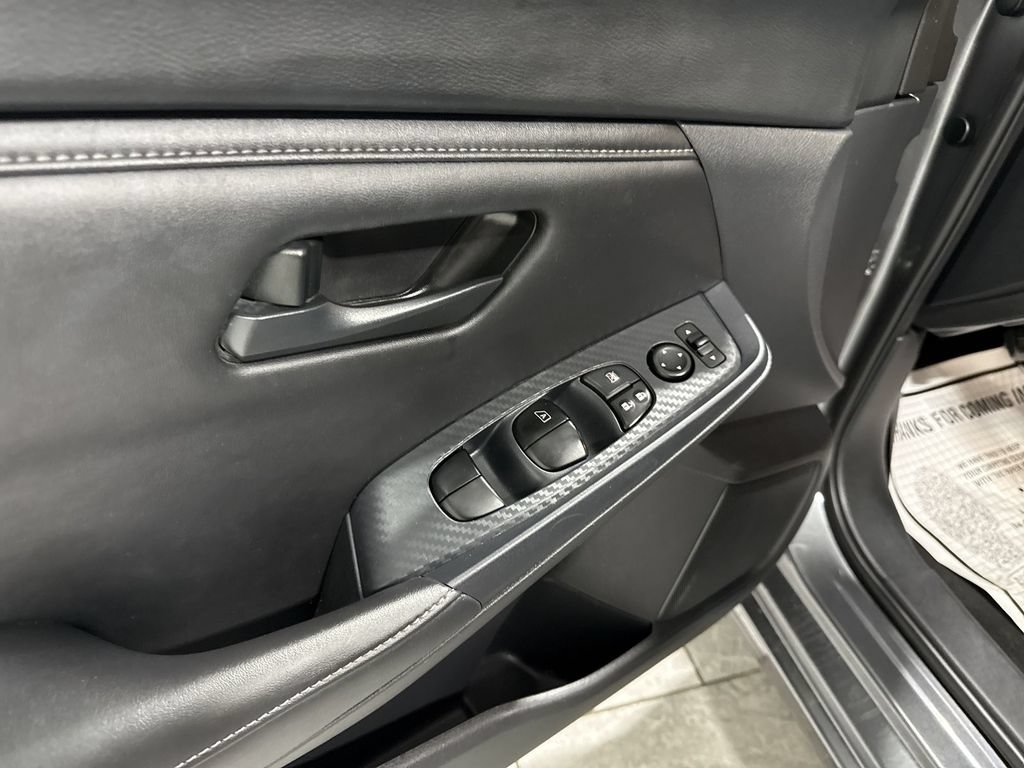 Used 2024 Nissan Sentra S FWD image 24