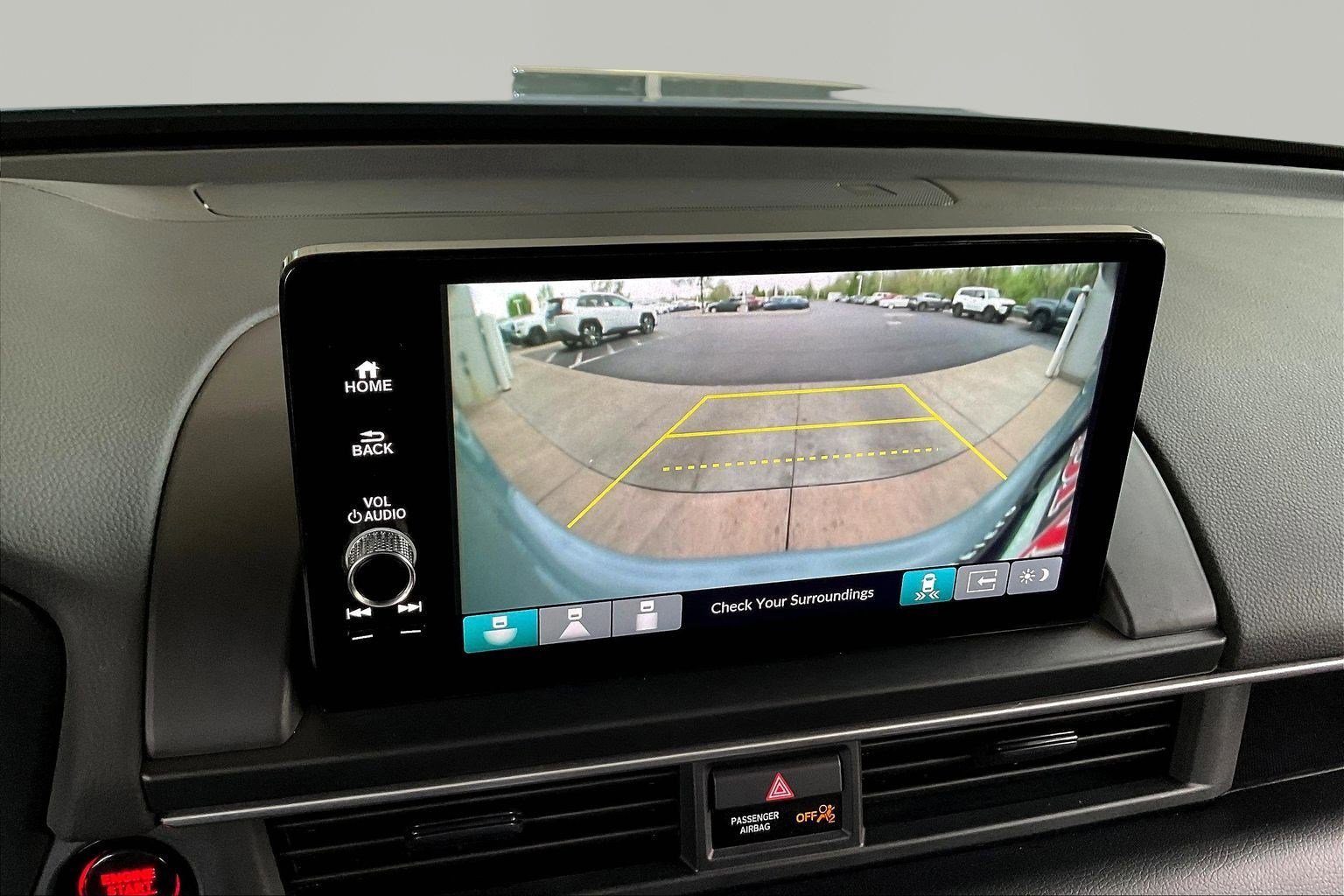 Used 2024 Honda Pilot Touring image 14